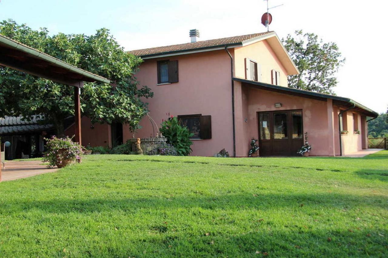 Agriturismo Poggio Corbello La Pesta Extérieur photo