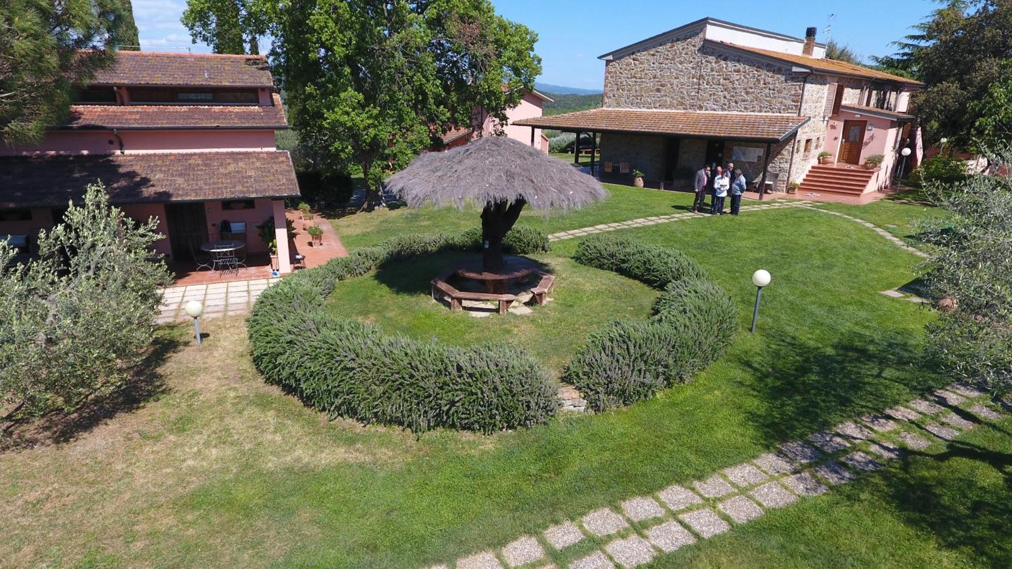 Agriturismo Poggio Corbello La Pesta Extérieur photo