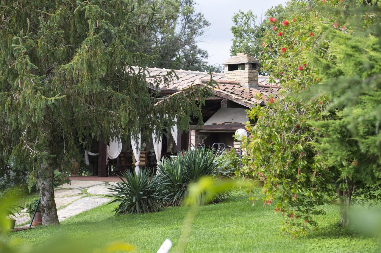 Agriturismo Poggio Corbello La Pesta Extérieur photo