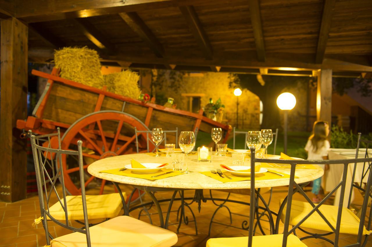 Agriturismo Poggio Corbello La Pesta Extérieur photo