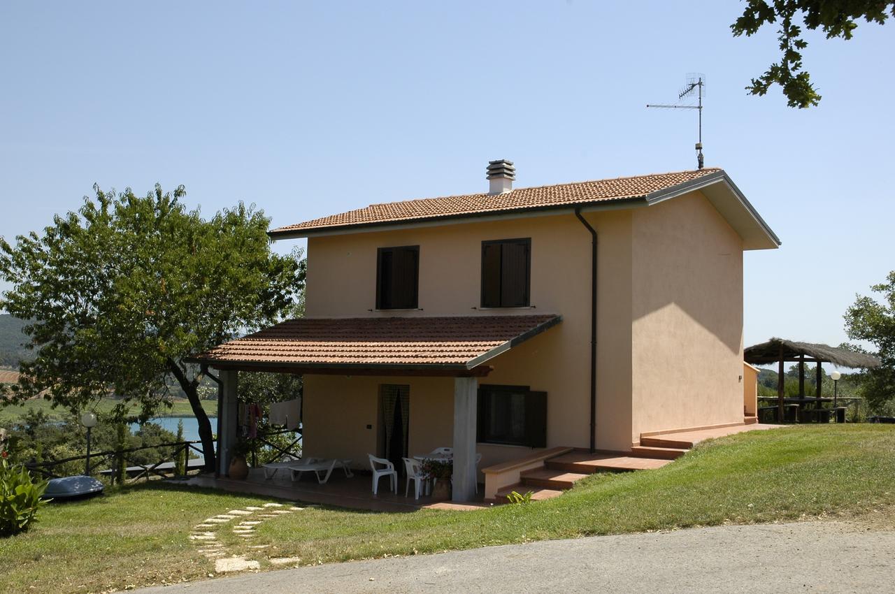 Agriturismo Poggio Corbello La Pesta Extérieur photo